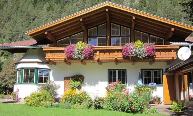 Elbigenalp Apartment | Ferienwohnungen Drexel
