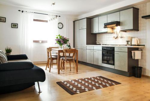 Nennslingen Apartment | Ferienwohnungen Grimm