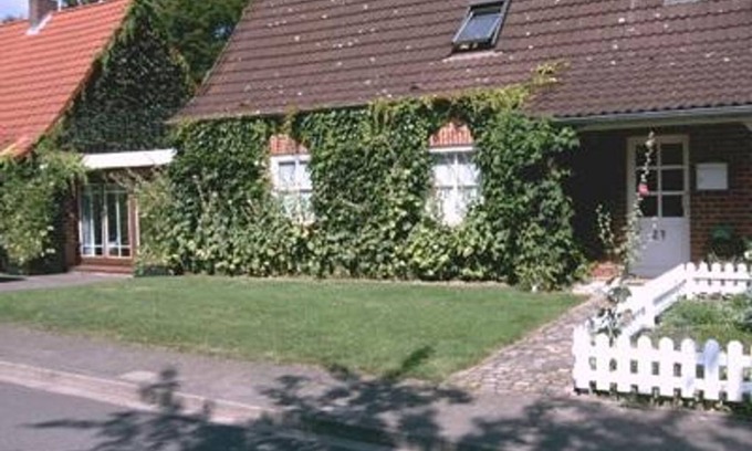 Moelln Apartment | Ferienwohnungen Hennings - Ferienwohnung/1 Schlafraum/bad, WC 1