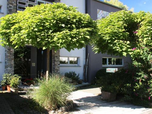 Ailingen Apartment | Ferienwohnungen Pano