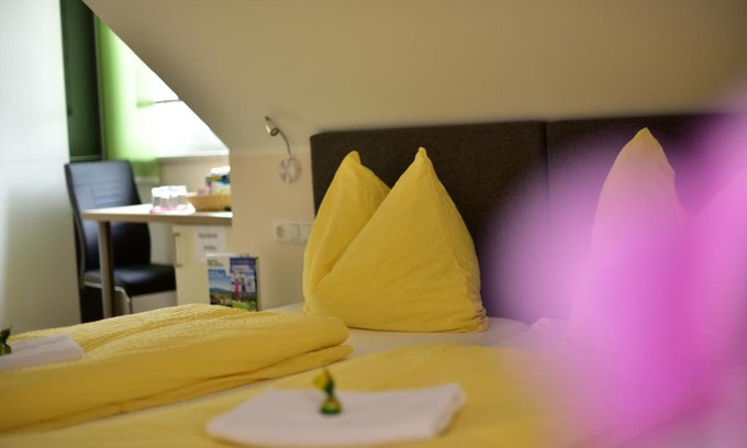 Spielberg Bed & Breakfast | Ferienwohnungen und Zimmer Yassi