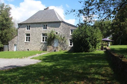 Humain House | Ferme Aux Moines