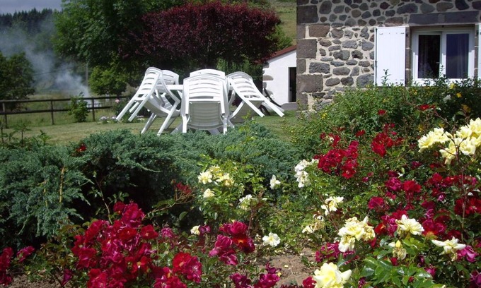 Saint-Cernin Bed & Breakfast | ferme de Lamourio