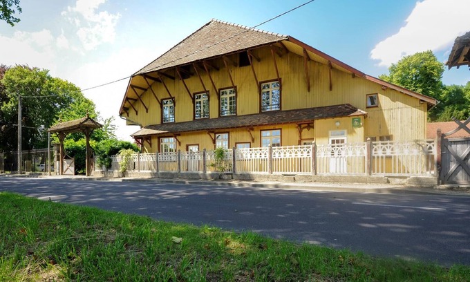 Mery-sur-Seine House | Ferme du Canal - Mery SUR Seine