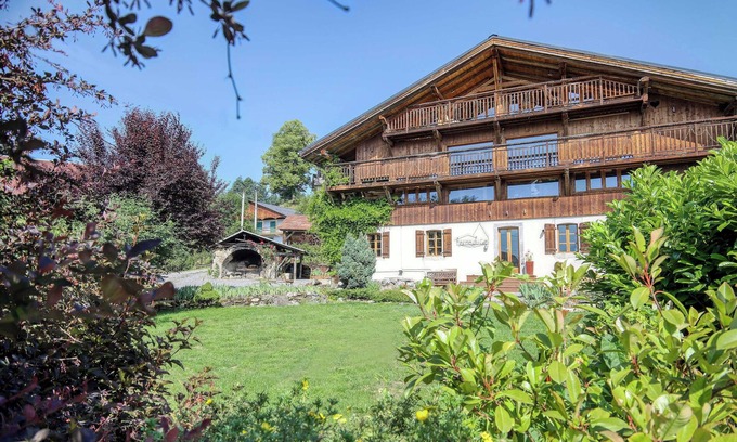 Samoens Ski Chalet | Ferme du Ciel,luxury Alpine Chalet with pool, hot tub, sauna & spectacular views