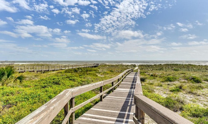 Fernandina Beach House | Fernandina Beach Paradise Steps to Shore!