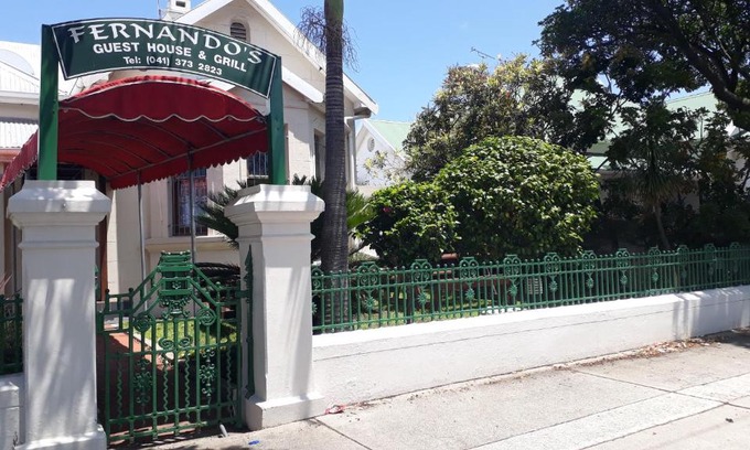 Port Elizabeth Central House | Fernando's self catering cottages