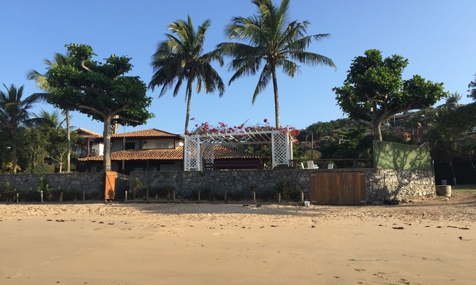 Village da Ferradura House | Ferradura Beachfront mansion, 5 suites and spacious garden