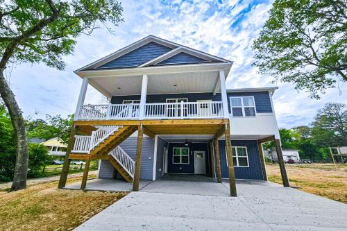 Supply House | Ferry House - Upper Unit