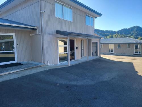 Picton Hotel | Ferrylink Motel