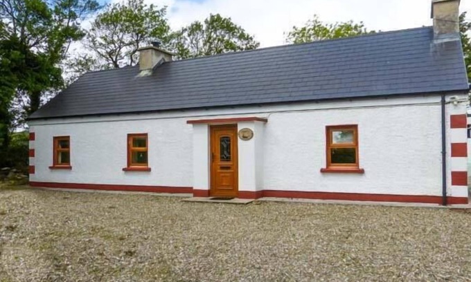 Portsalon Cottage | FERRYS, family friendly, with open fire in Portsalon, County Donegal