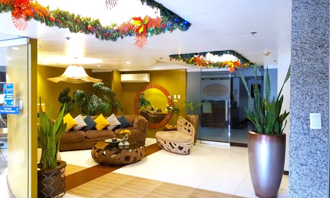 Palanan Hotel | Festive Hotel Makati