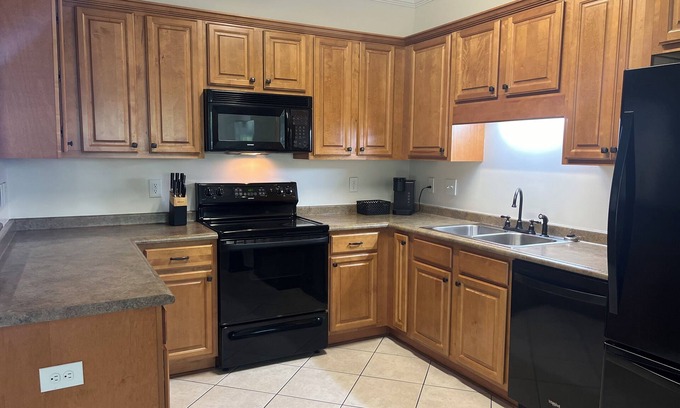 Northport House | Fetching 3-bedroom home in the “Bama-Belt” of Tuscaloosa/Northport with WiFi