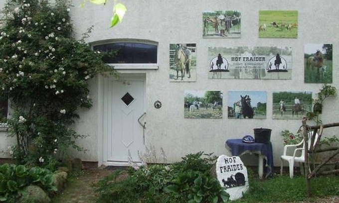 Malente Apartment | Fewo Cisco im EG - Ferienhof Fraider