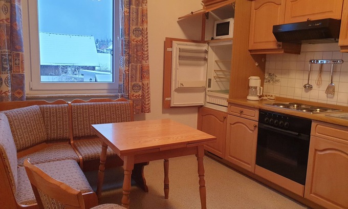 Siegmundsburg Apartment | Fewo im Gästehaus Werraquelle, Naturnah, Familienfreundlich, Tierlieb, Gruppen