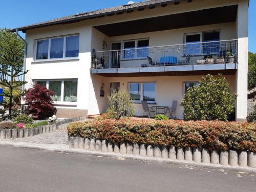 Balesfeld Apartment | Fewo Judith