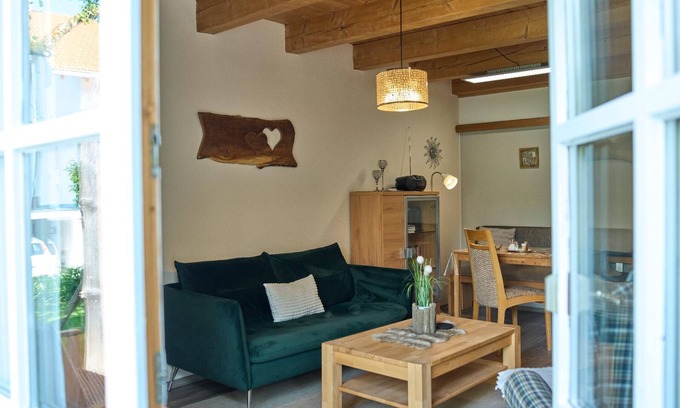 Silberberg Apartment | FeWo Kronberg | Sehr gepflegte FeWo für 2-3 Personen mit Terrasse