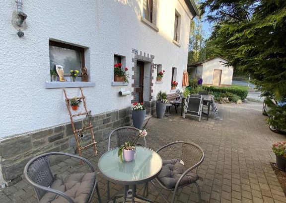 Hatzfeld Apartment | Fewo Lindenhof