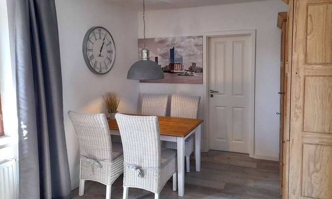 Braak Apartment | Fewo Lock/Ihr Urlaubsdomizil für Hamburg und Ausflüge zur Ostsee