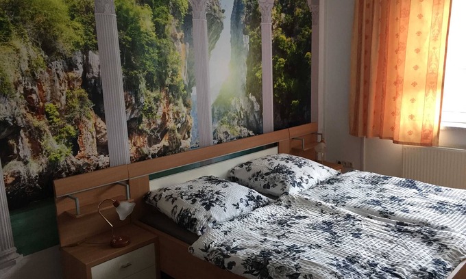 Neustrelitz House | Fewo Neustrelitz - Apartment