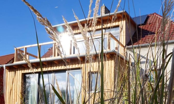 Bad Freienwalde Apartment | Fewo OG am Fluss mit Dachterrasse - Ein Himmlisches Erlebnis