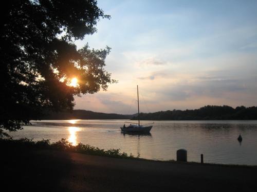 Kupferdreh Apartment | FEWO PHÖNIX Nähe Baldeneysee