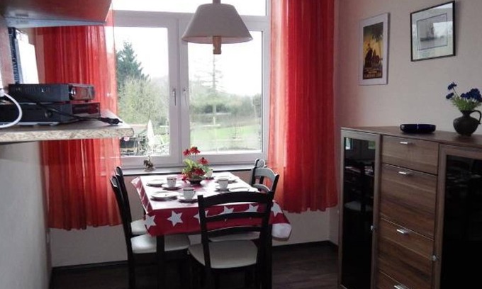Malente Apartment | Fewo Saloon im OG - Ferienhof Fraider