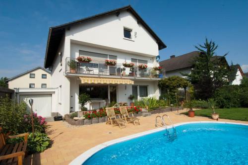 Mainz-Bingen Apartment | FeWo-Schwarzer