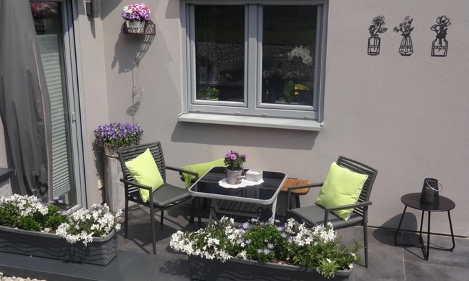 Emmelshausen Apartment | Fewo Webers holiday home - apartment/apartment, bathroom, toilet, 1 bedroom