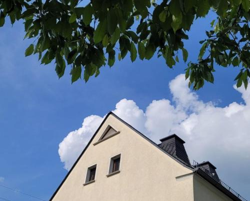Greiz Apartment | FeWo Weitblick in Höhenlage von Greiz