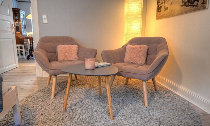 Flensburg Apartment | fewo1846 - "Unsere Blume"/charming 2 room apartment with balcony/harbor view