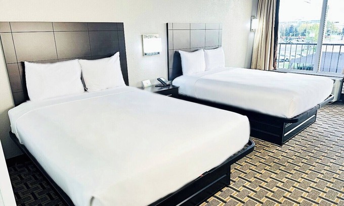 Pennington Bend Hotel | Fiddler's Inn