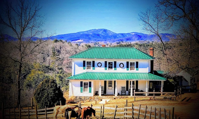 Providence Other | Fiddlers Farmhouse