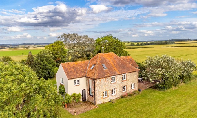 Deepdale Cottage | Field Barn Cottage, Burnham Market, Norfolk
