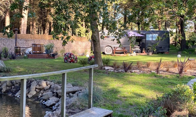Arundel House | Fiery Peak Glampsite with Wood-fired Hot tub