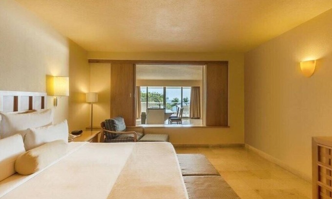 Costera Acapulco Condo | Fiesta Americana Villas Acapulco - 2 Bedroom