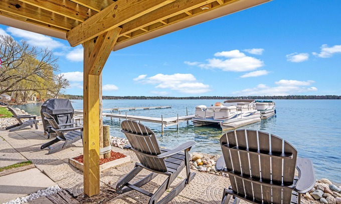 Mayfield Cabin | Fife Lake Retreat