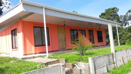 Rio Cuarto de Grecia House | Finca Eco-amigable La Amistad