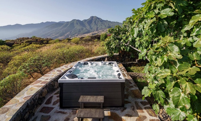 El Paso Villa | Finca Esperanza - Luxury finca with private pool, whirlpool, sauna and own bodega