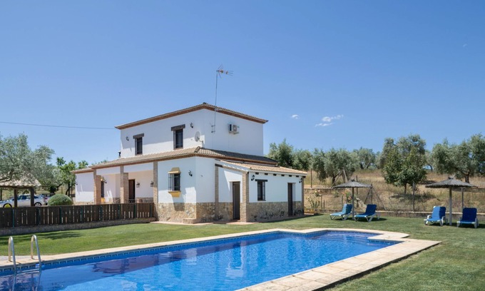 Setenil de las Bodegas House | Finca 'La Pedrosa' with mountain views, Wi-Fi and air conditioning
