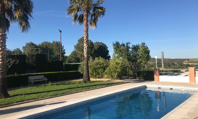 Macastre Bed & Breakfast | Finca Mirador