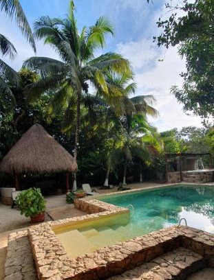 Homun House | Finca Oz