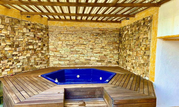 Guatape Villa | Finca Santa Monica Guatape Privada Lujosa Piscina Jacuzzi Sauna Muelle
