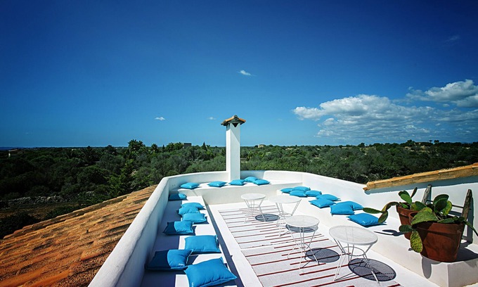 Santanyi Villa | Finca with sea views, pool and large property, 900 m from the sea