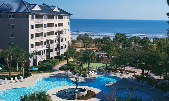 Hilton Head Island Resort | 𝐅𝐢𝐧𝐝𝐢𝐧𝐠 𝐌𝐞𝐢𝐥𝐢 Beachfront Fun at Grande Ocean Resort + Amenities. 2BR