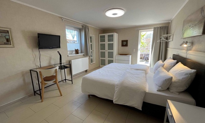 Lohme Apartment | Findling - Kunsthof Salsitz