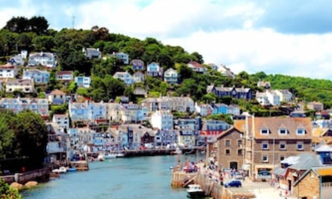 West Looe House | Fine Elizabethan house in Looe's old town very close to the beach and harbour