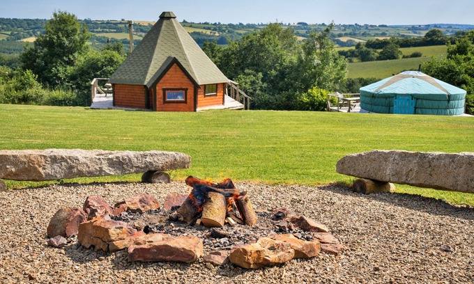 Okehampton Apartment | Finest Retreats | Authentic Mongolian Yurt
