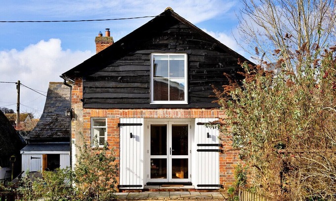 Chilton Foliat Cottage | Finest Retreats | Chilton Cottage
