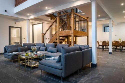 Rhiwbryfdir House | Finest Retreats - Capel Salem